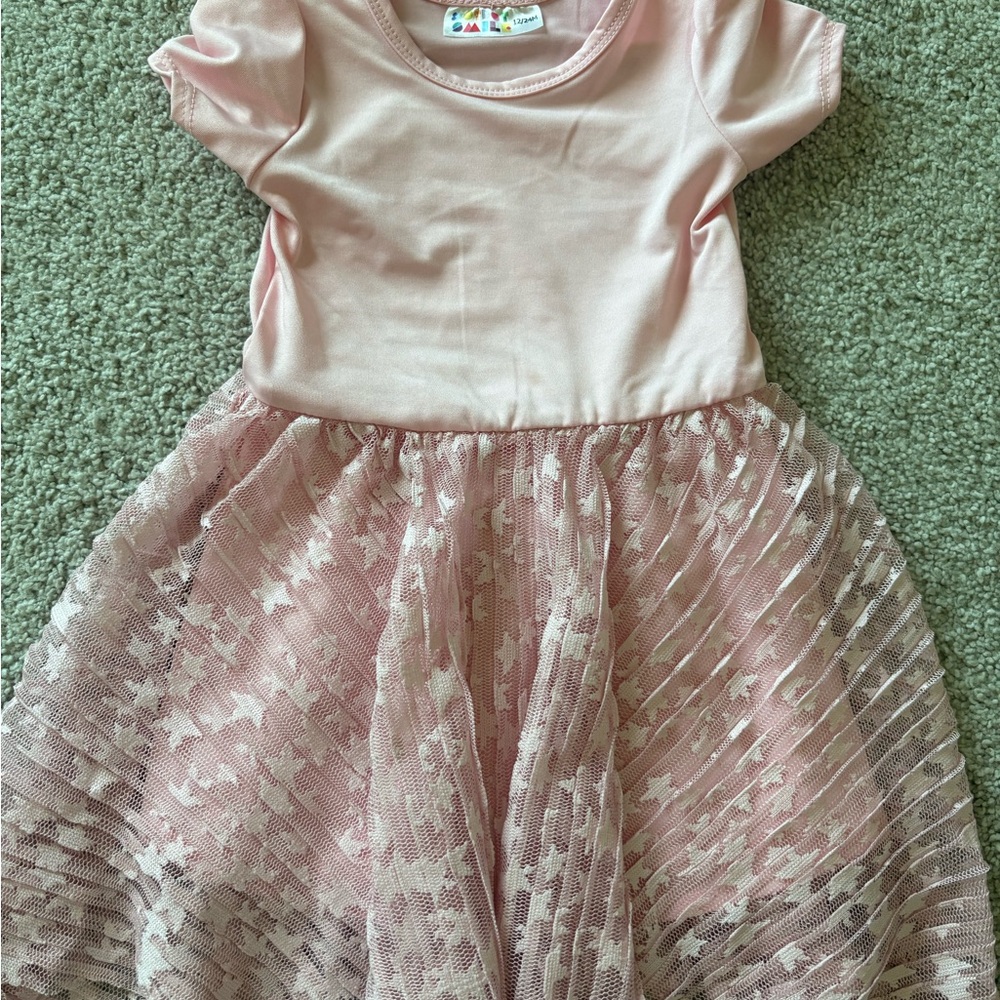 Pink Short Sleeve Dress with Star Pattern